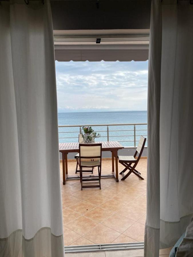 Villa Lori Кєпаро Екстер'єр фото